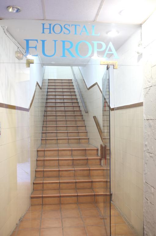 Hostal Europa Barcelona Exteriér fotografie